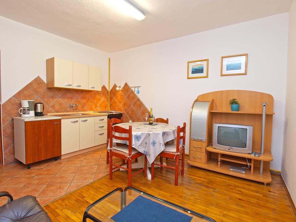 Apartments Dragica 929 Fažana Extérieur photo