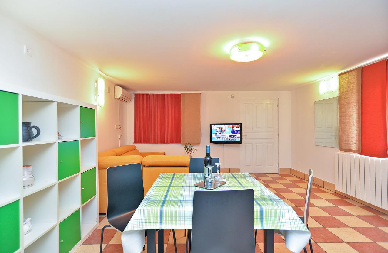 Apartments Dragica 929 Fažana Extérieur photo