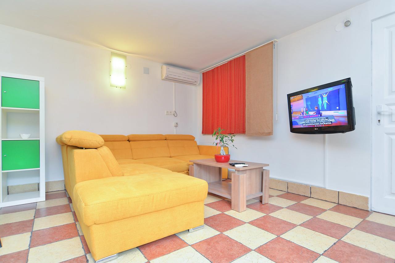 Apartments Dragica 929 Fažana Extérieur photo